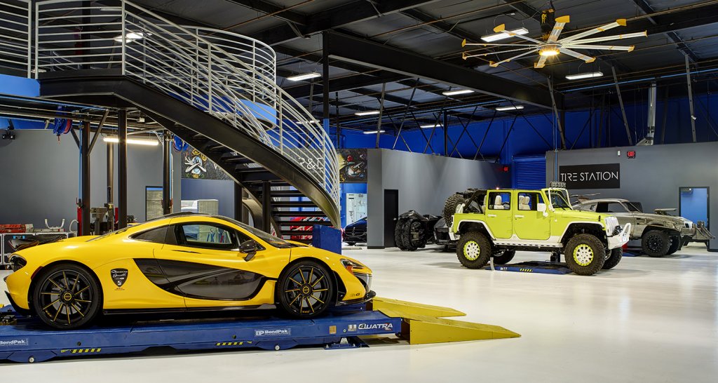 West_Coast_Customs_021a-1024×546